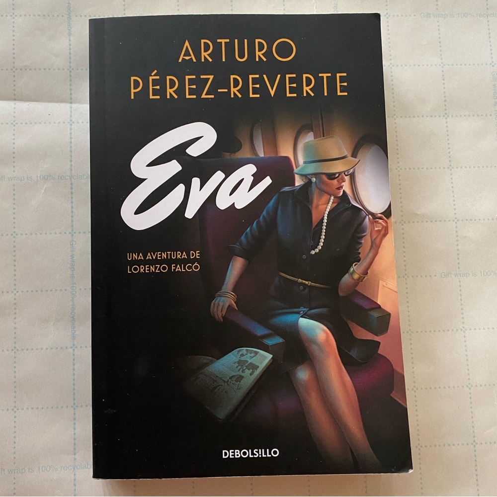 Spanish edition book titled “Eva” by Arturo Pérez - Reverte